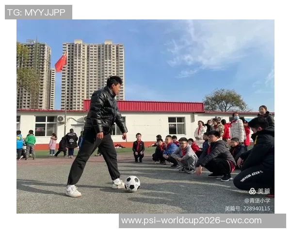 足球场上的抗击艾滋病运动:传递希望与健康的力量